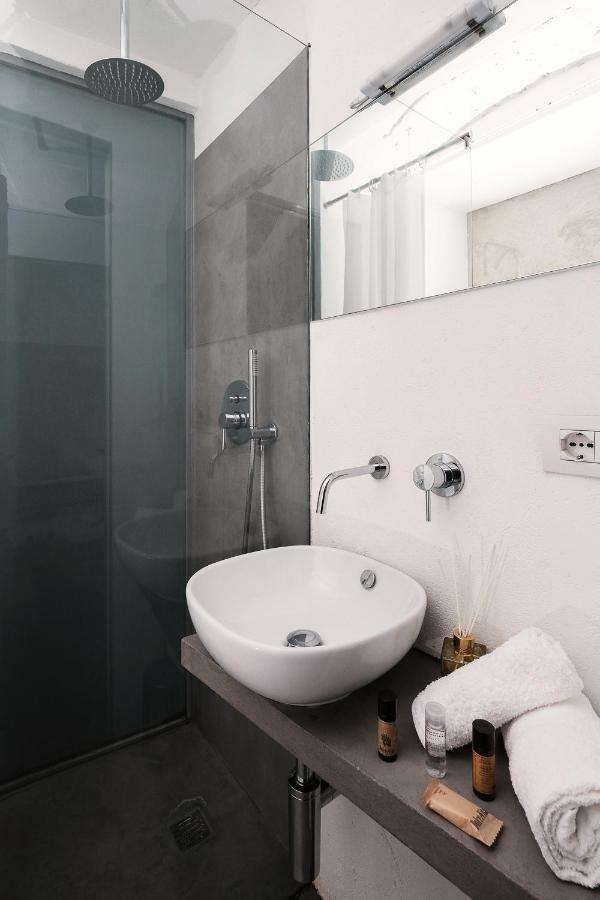 Studio04! - Long Term And Business Studio Turin Exteriör bild